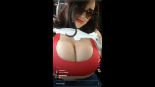 Instagram live girl show her boobs and press boobs hard