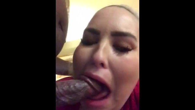 Almost Caught Sucking a Massive BBC in a Strangers Room!