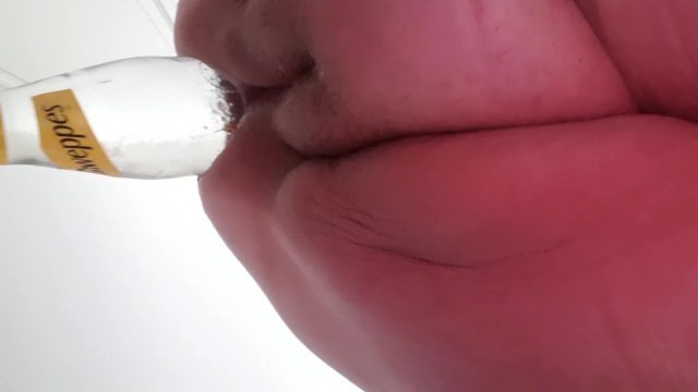 BBWFISTSLUT Extreme Anal Bottle Insertion